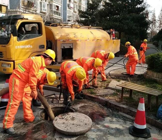 泸西市政管道清淤